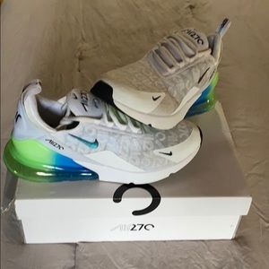 Nike Air Max 270
